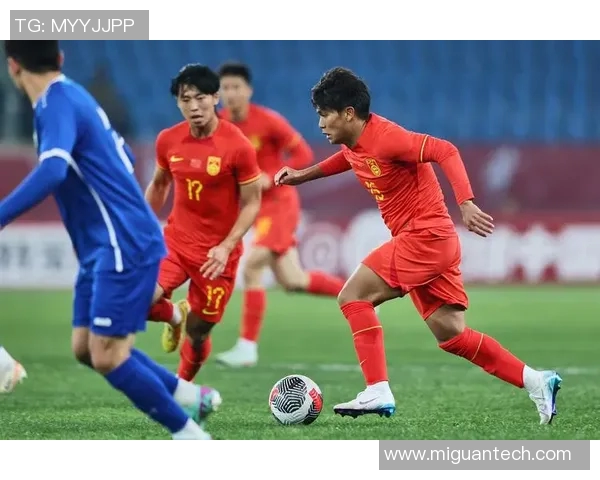 U20辽宁队与新疆队激战正酣青年篮球赛场上的精彩对决引人瞩目